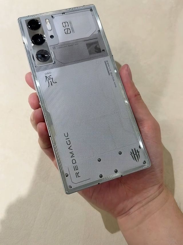 电竞手机天花板！红魔 9 Pro 杀疯了💥