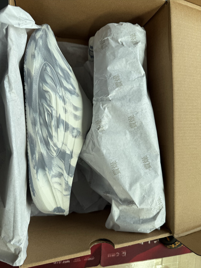 中乔体育热门拖鞋推荐