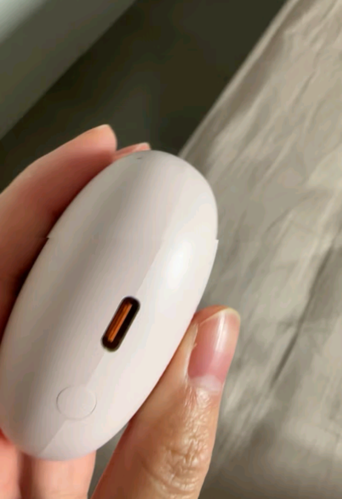 倍思蓝牙耳机