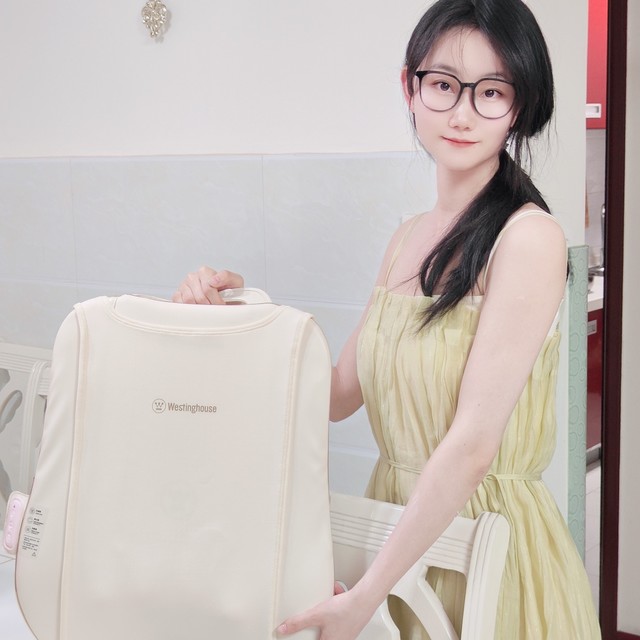 母亲节必备 | 随时随地放松腰背：我选西屋按摩仪