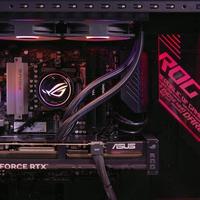 ROG魔霸9X双平台狂飙：六风扇水冷+旗舰配置能否重塑电竞主机标杆？