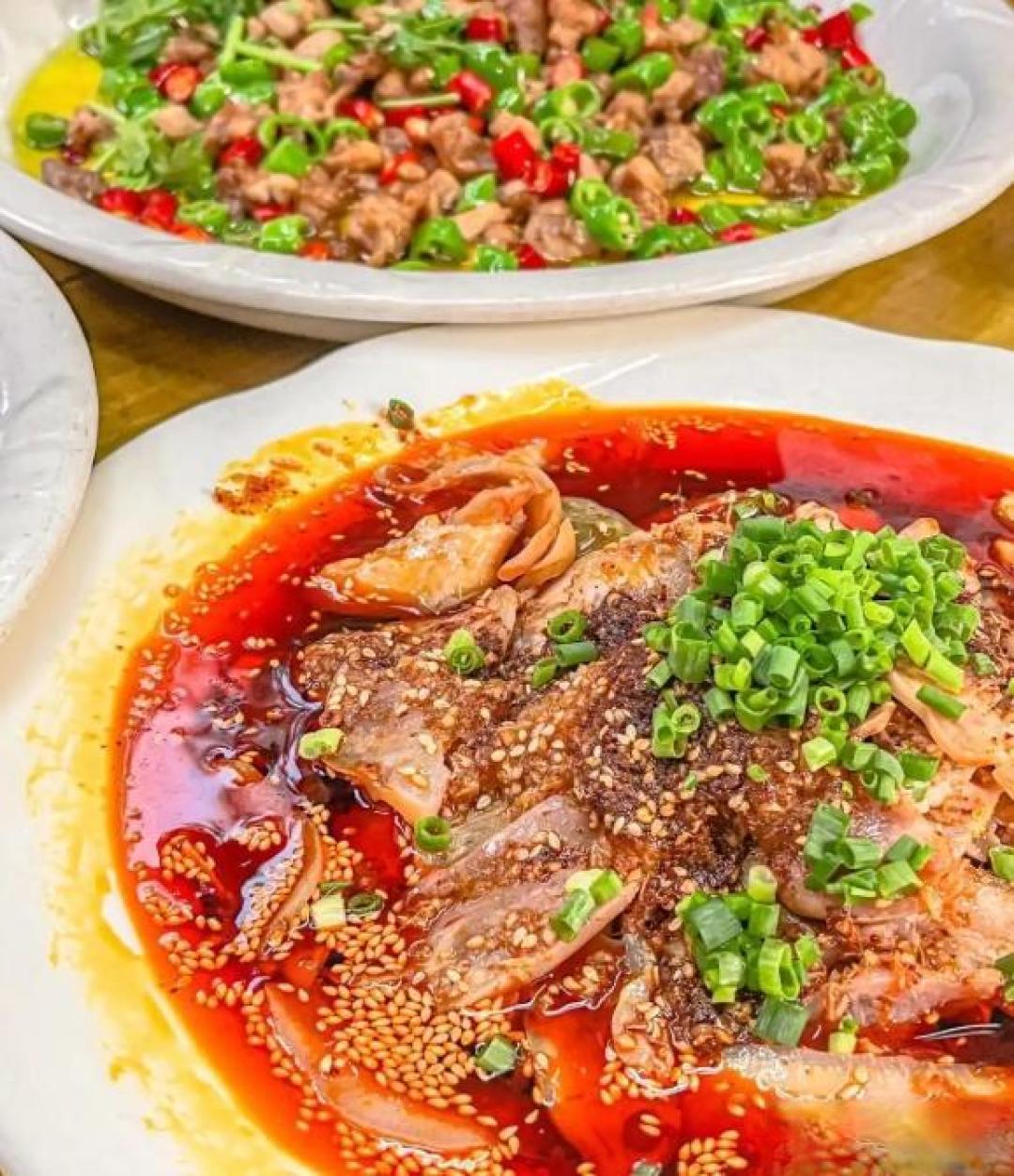 万能油辣子全攻略:从选材到泼油,解锁川渝味觉密码