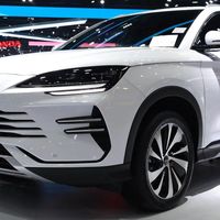 4月车企销量快报！比亚迪突破38万辆，小鹏同比增长273%