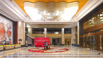 被白搭猩抛弃的开元名都酒店·宜春樟树开元名都大酒店 江景套房 