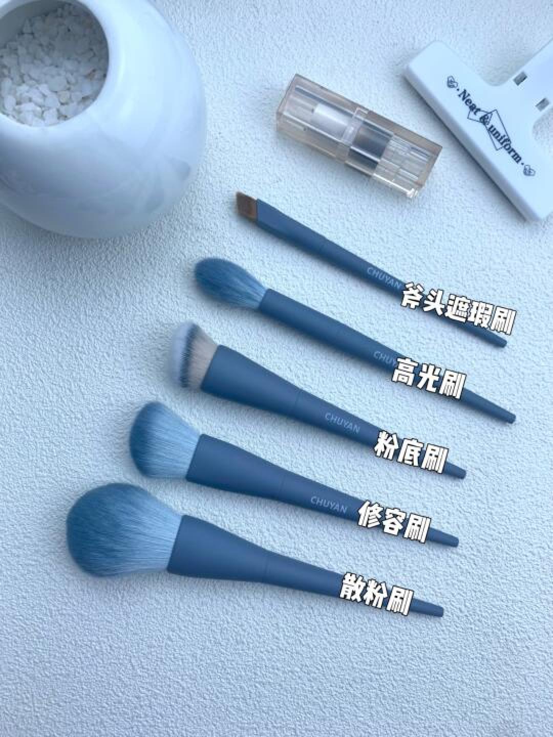 化妆新手必看！保姆级选刷指南+使用技巧，手残党也能轻松避坑
