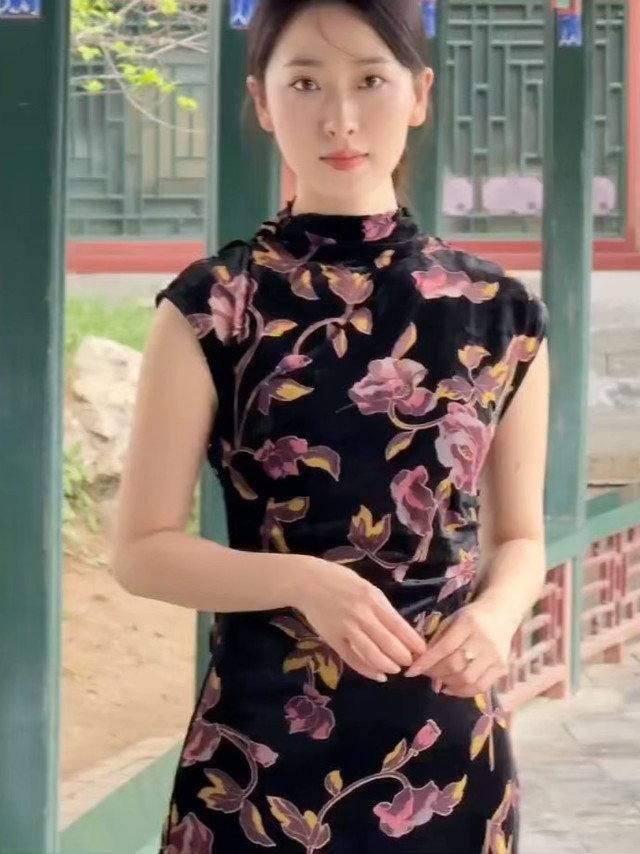 小霸王 Q600 怀旧经典街机掌机测评