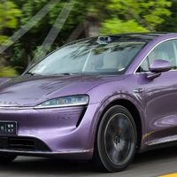 技术改变出行：探讨智界R7新技术驾驶新体验，新车新技术听你说！