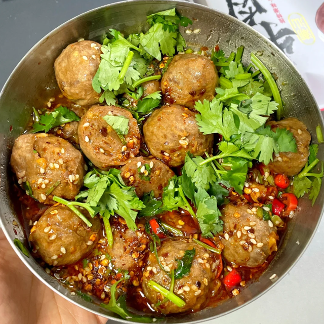 宁夏滩羊、肚包肉、牛筋丸，哪个更值得买？