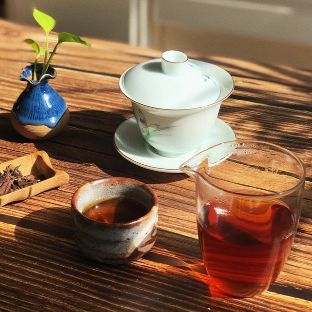 什么体质适合喝什么茶？六大茶类的功效丨适合每个茶人都看的知识！