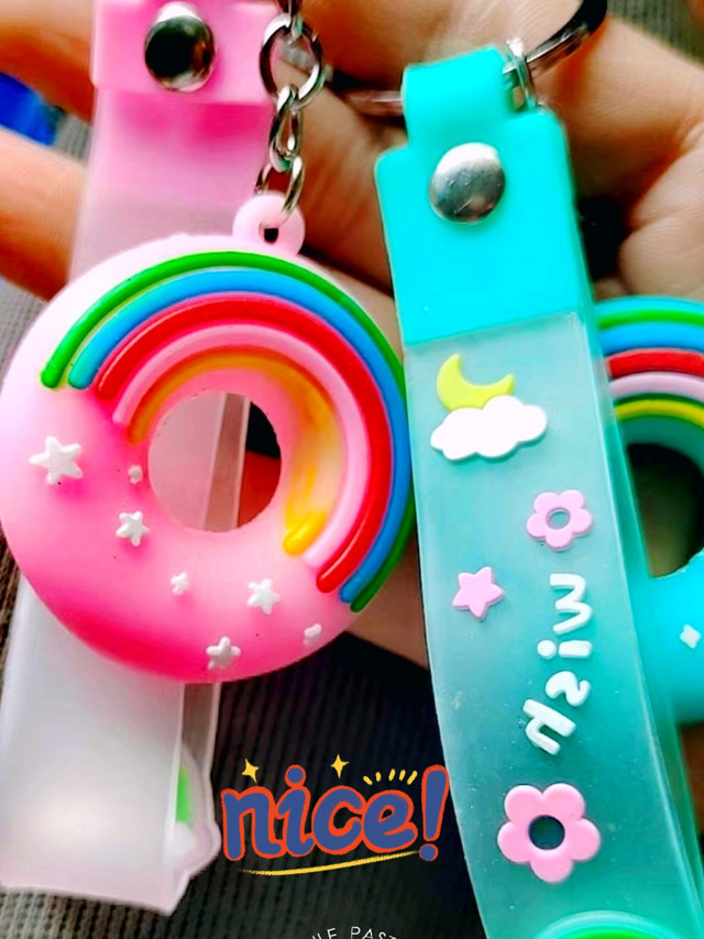 童趣梦幻甜甜圈钥匙扣创意小挂件