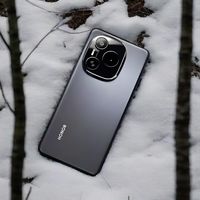8000mAh+骁龙芯+护眼屏，这款1699元的手机性价比爆棚！