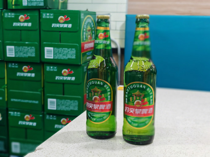 趵突泉啤酒来到济南高低得喝上一大杯