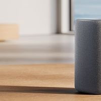 最早版的小米智能音箱时隔5年终于更新换代了！