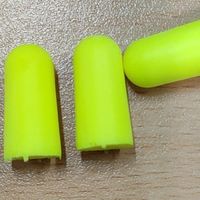 耳塞：隔绝噪音还是自我囚禁