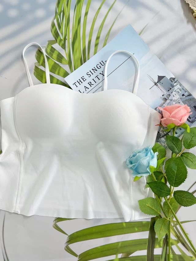 这件"乎兮"细肩带让我直接封神
