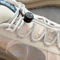 Nike ACG Mountain Fly 2 Low：颜值与实力兼具的户外潮鞋
