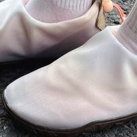 Nike ACG Moc Premium Sail 户外鞋：粉棕配色，开启舒适探险之旅