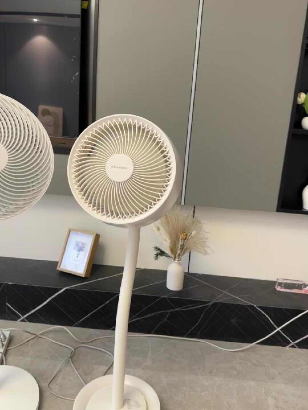 米家循环扇:智能联动与多场景适配如何革新夏日家居清凉体验
