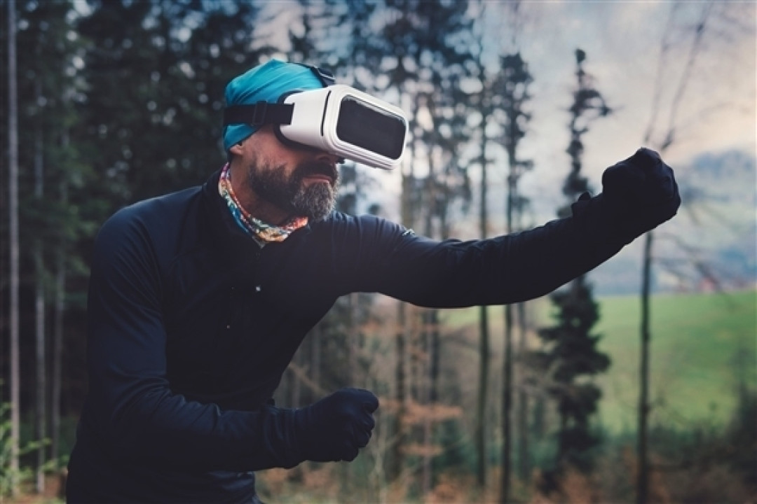 中国XR设备迎巨变:AR眼镜销量大涨157% VR狂跌不休