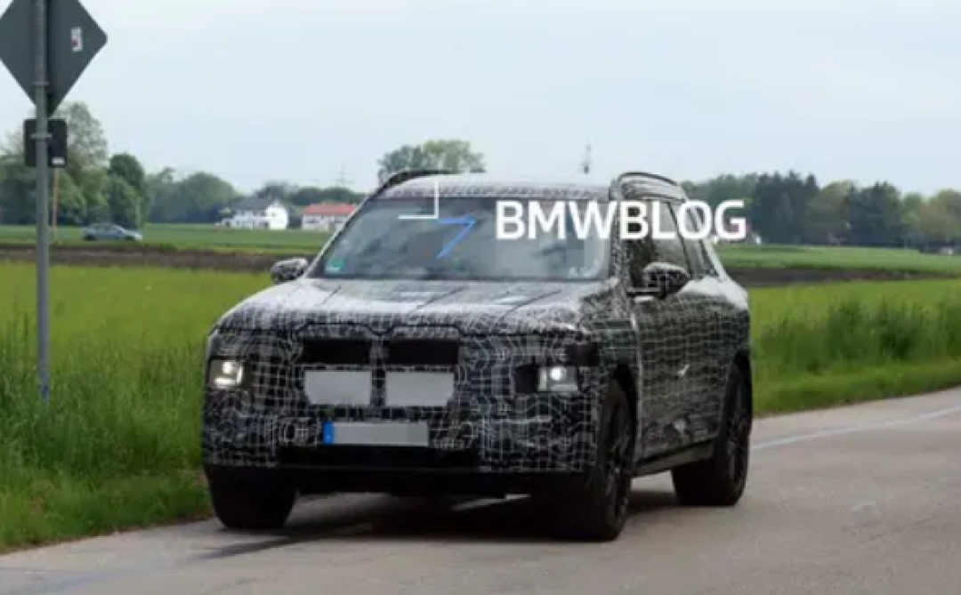 百万级豪华SUV!新一代宝马X7曝光:买它还是仰望U8
