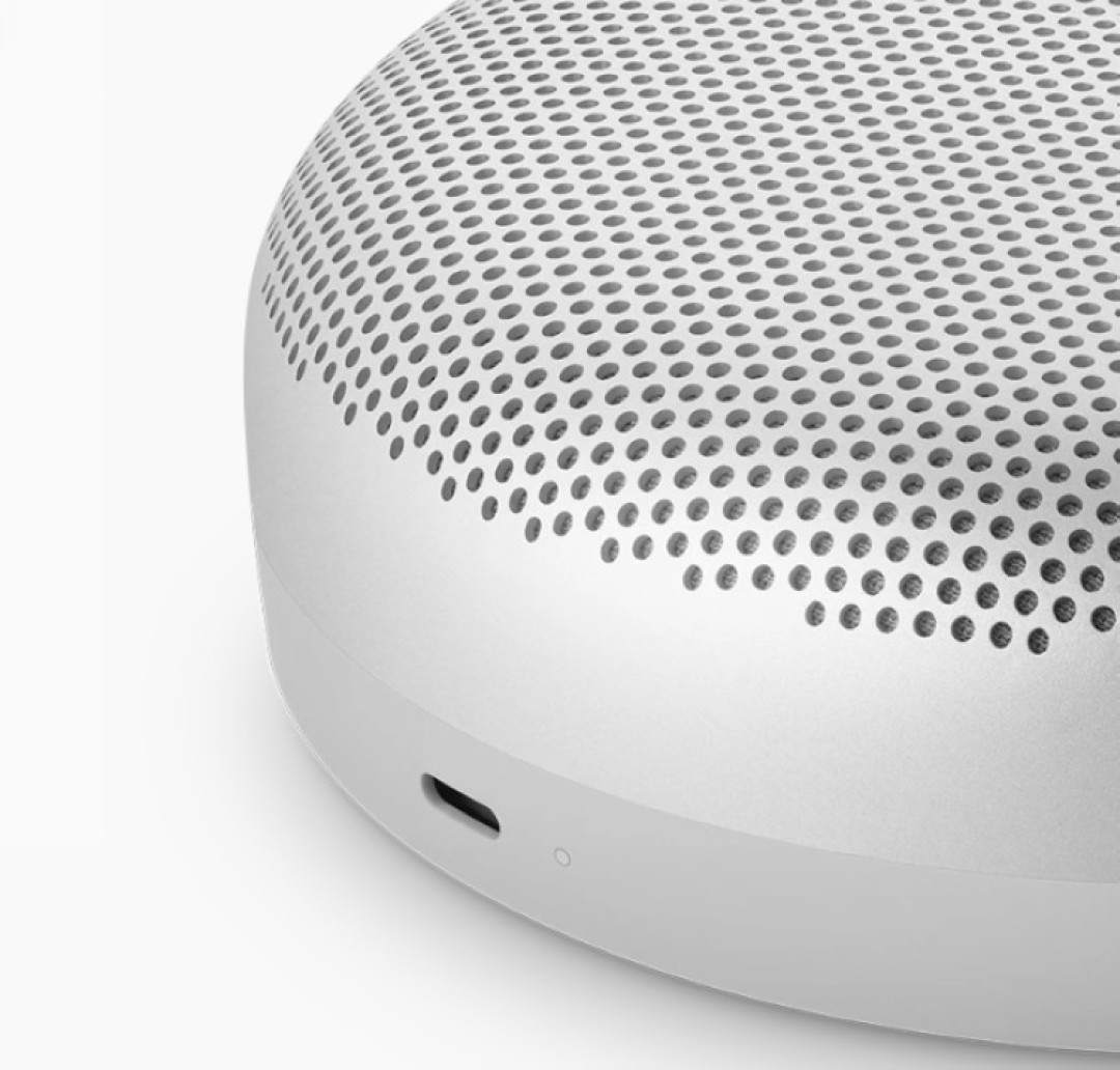 B&O 发布第三代 Beosound A1 便携式蓝牙音箱、双单元、长续航、防水