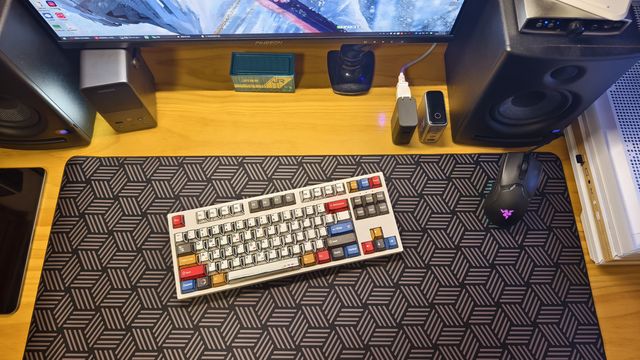 突破电竞外设新维度：FPAD X9 拓界者电竞鼠标垫