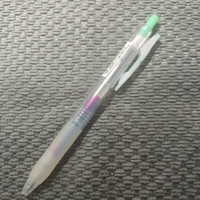 总是会给你惊喜的：斑马牌七彩签字笔