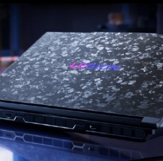 拯救者发布“创世AI”元启版顶级游戏本，酷睿 Ultra 9 275HX、RTX 5090、18英寸大屏