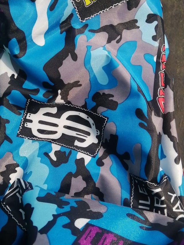 露营钓鱼必备！多功能硬壳包太实用了