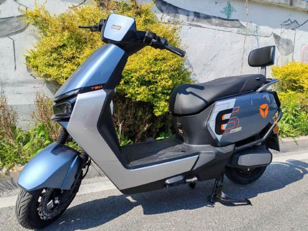 九号A2z90电动车智能功能解析:解锁系统与三重定位成亮点