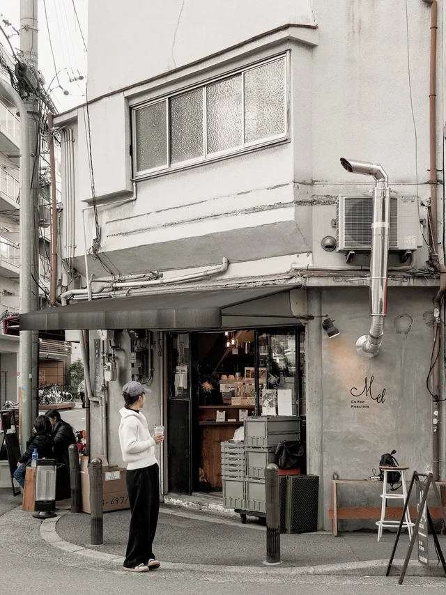 大阪转机｜后悔没有早点看到这篇攻略😭。直飞北海道的航班要么少要么贵
相较于飞东京转机 选飞大阪更有性价比
大阪我来了没10次也有9次了吧
给你们整理了我大阪最喜欢的中转路线
或是有京都行程 短暂停留大