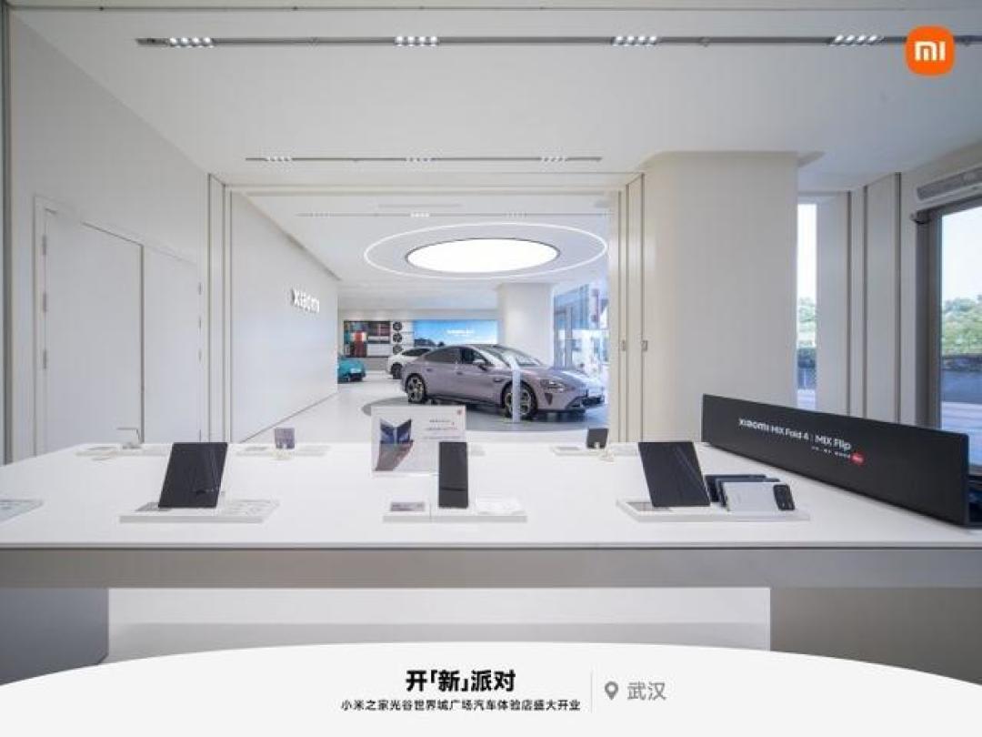小米SU7:顶配参数炸裂,标准版痛点难掩,老司机为何持币观望?