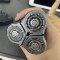 往复式和旋转式剃须刀哪个剃得更干净？哪些品牌剃须刀好用？