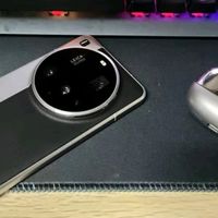 小米15Ultra ：徕卡镜头下的白色科技美学，开启智能新纪元