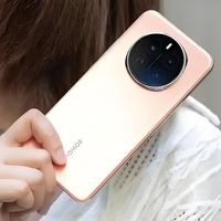 荣耀用力“过猛”，2亿长焦旗舰跌价1430元，真正的鹤立鸡群？