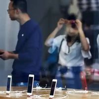 iPhone又双叒涨价了，国产手机的机会来了吗？
