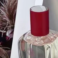 爱马仕 玫瑰花道香水：藏在瓶中的花道美学