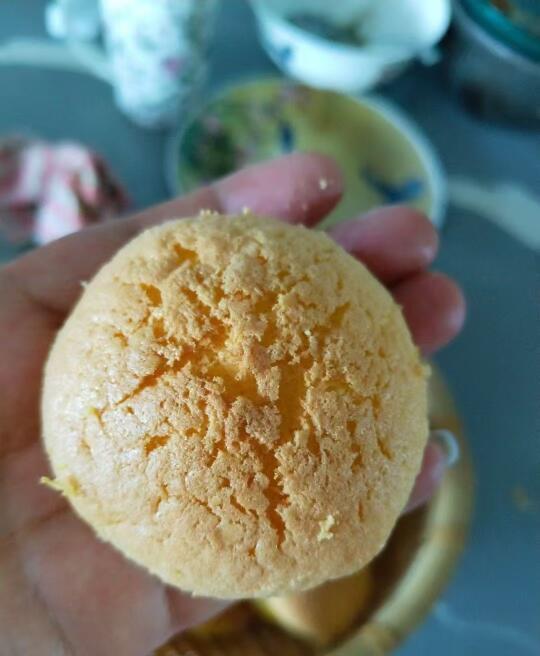 拥有森歌集成灶蒸箱款，确实能为烤蛋糕提供