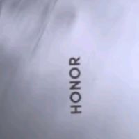 荣耀Maqic7：5000万像素鹰眼主摄