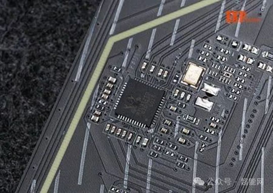 技嘉Z890 AORUS ELITE WIFI7主板评测:200S Boost功能显著改善游戏性能