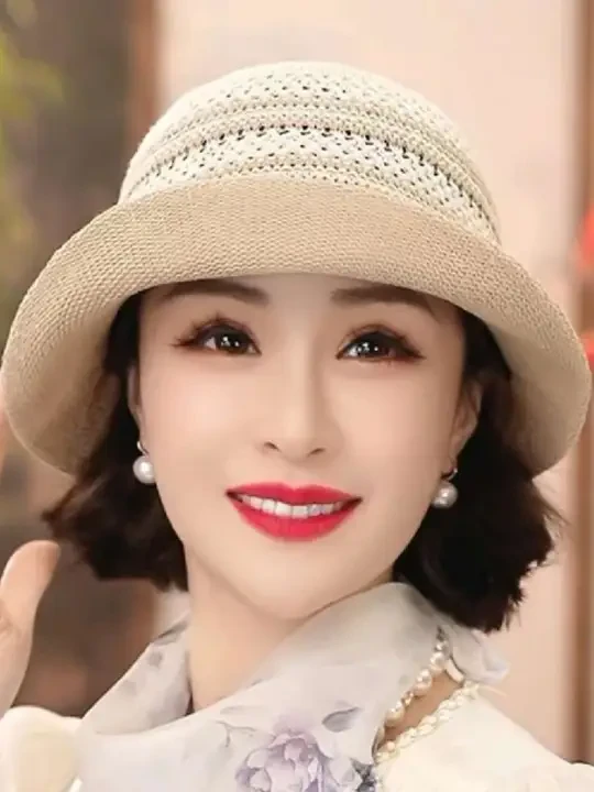 遮阳帽女防晒帽 遮阳帽女防晒帽#遮阳帽女防晒帽#帽子#帽子控小姐姐 #帽子一戴谁都不爱 #帽子控看过来