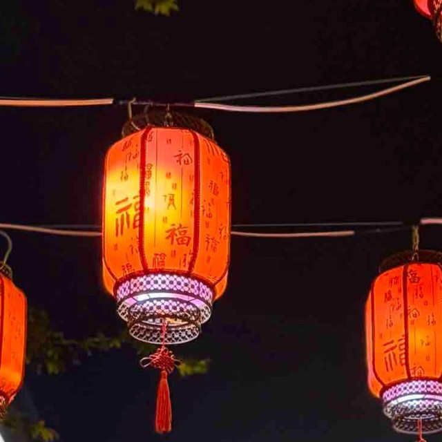 金石滩仿古商业街温泉酒店：一次完美的海滨度假体验