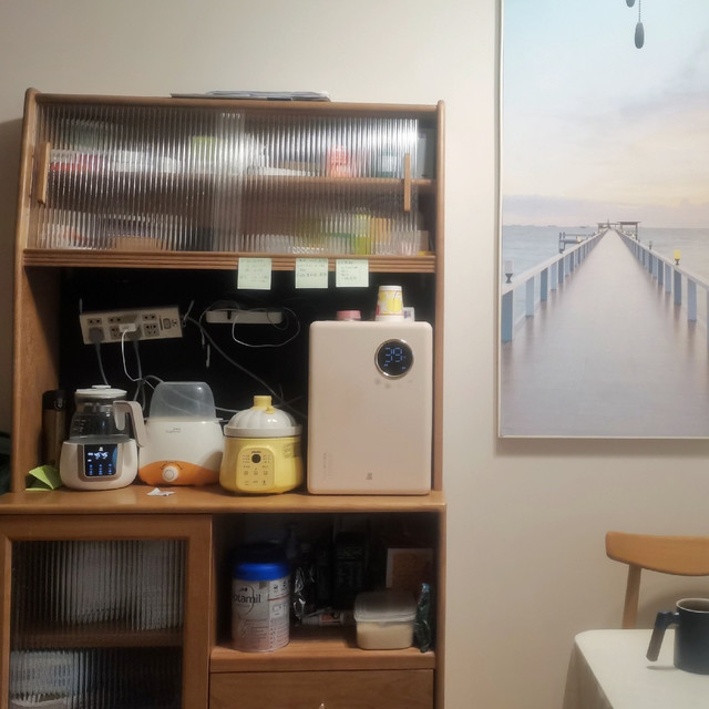 低质量爸给娃打造的高质量后勤--源氏木语实木餐边柜奶娃就是香