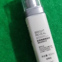 母亲节，花9.9买一支巴黎欧莱雅臻耀晶透细肤焕亮乳液给老妈。