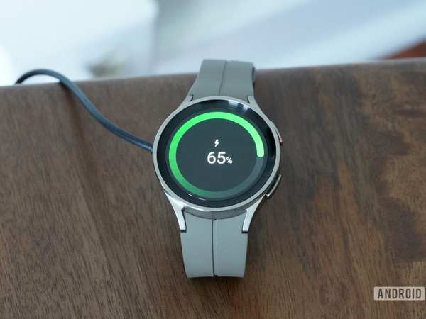 三星统一视觉风格，One UI 8 Watch 充电动画细节曝光