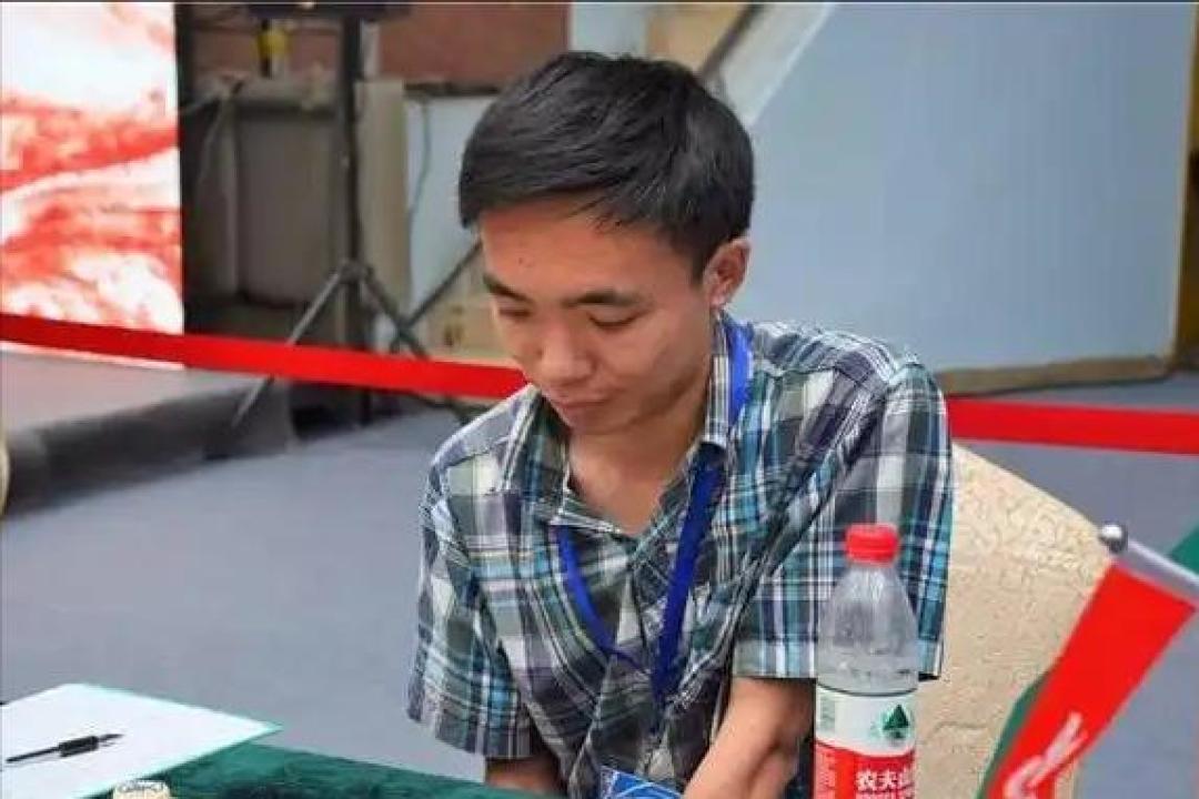 五羊杯曹岩磊败者组逆袭夺冠创历史 31岁老将跨代对决绝杀00后新星
