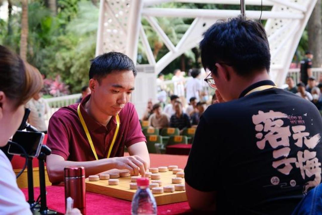 五羊杯曹岩磊败者组逆袭夺冠创历史 31岁老将跨代对决绝杀00后新星