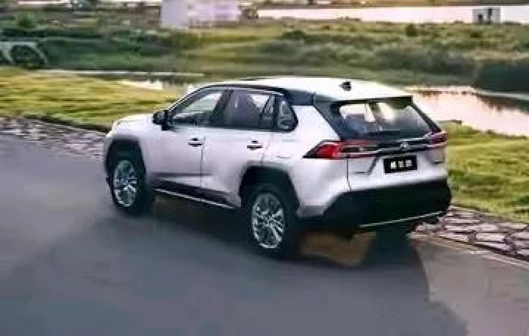 丰田RAV4荣放试驾:省油大空间是真香,车机噪音成硬伤?