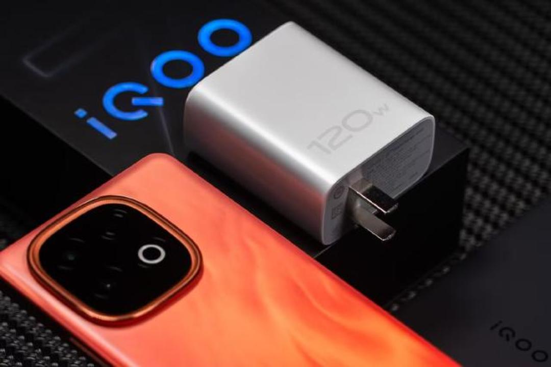 Redmi Turbo4 Pro对比iQOO Z10 Turbo Pro谁更香?