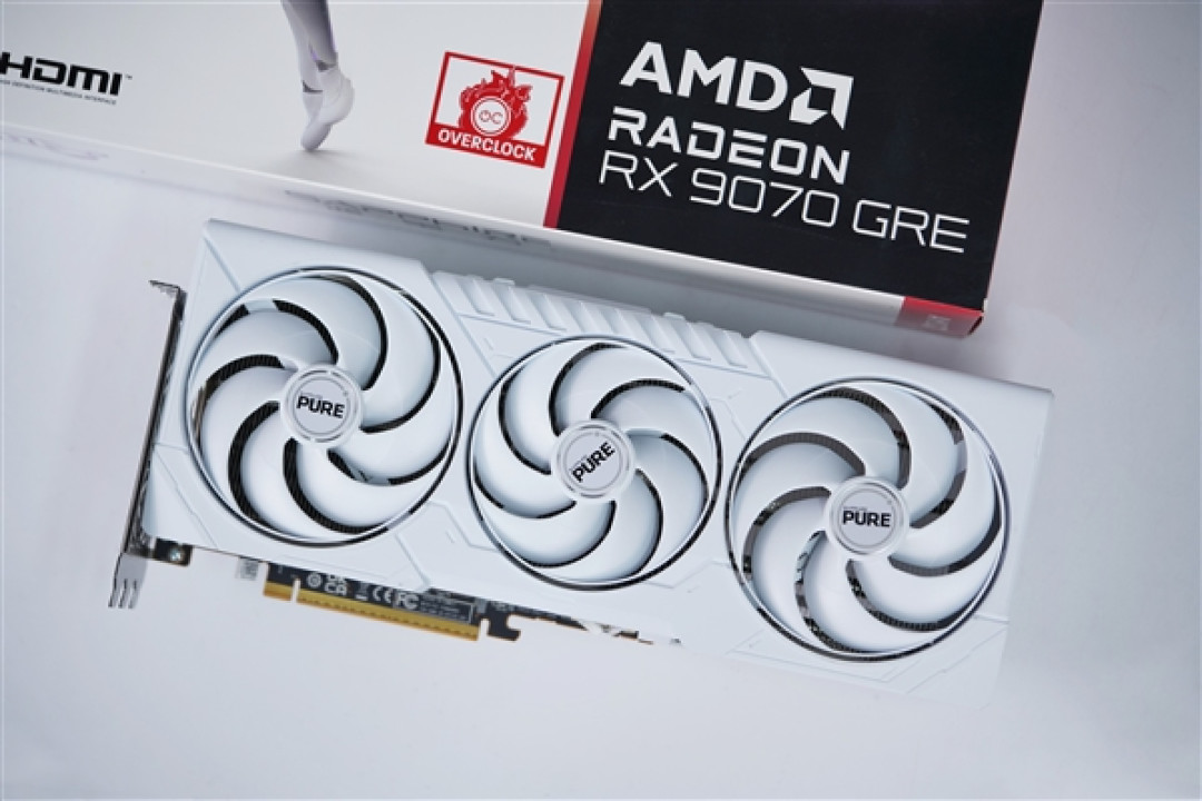 碾压RTX 5060 Ti!蓝宝石RX 9070 GRE GAMING OC 12GB DUAL显卡图赏